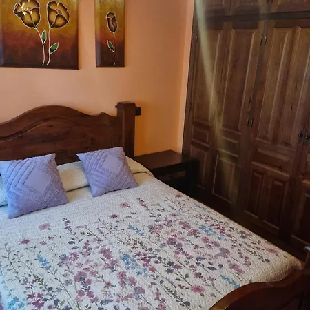 Casa De Ensueno * Candeleda